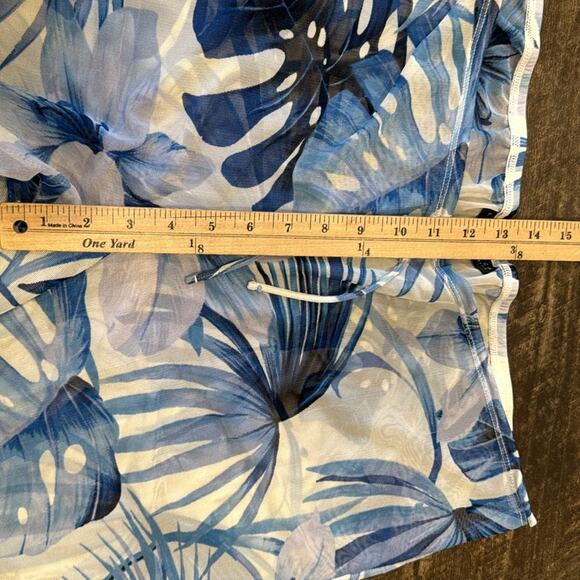 La Blanca Women's Tropical Swimsuit Coverup Crop Pants White Blue Size L - Picture 5 of 8